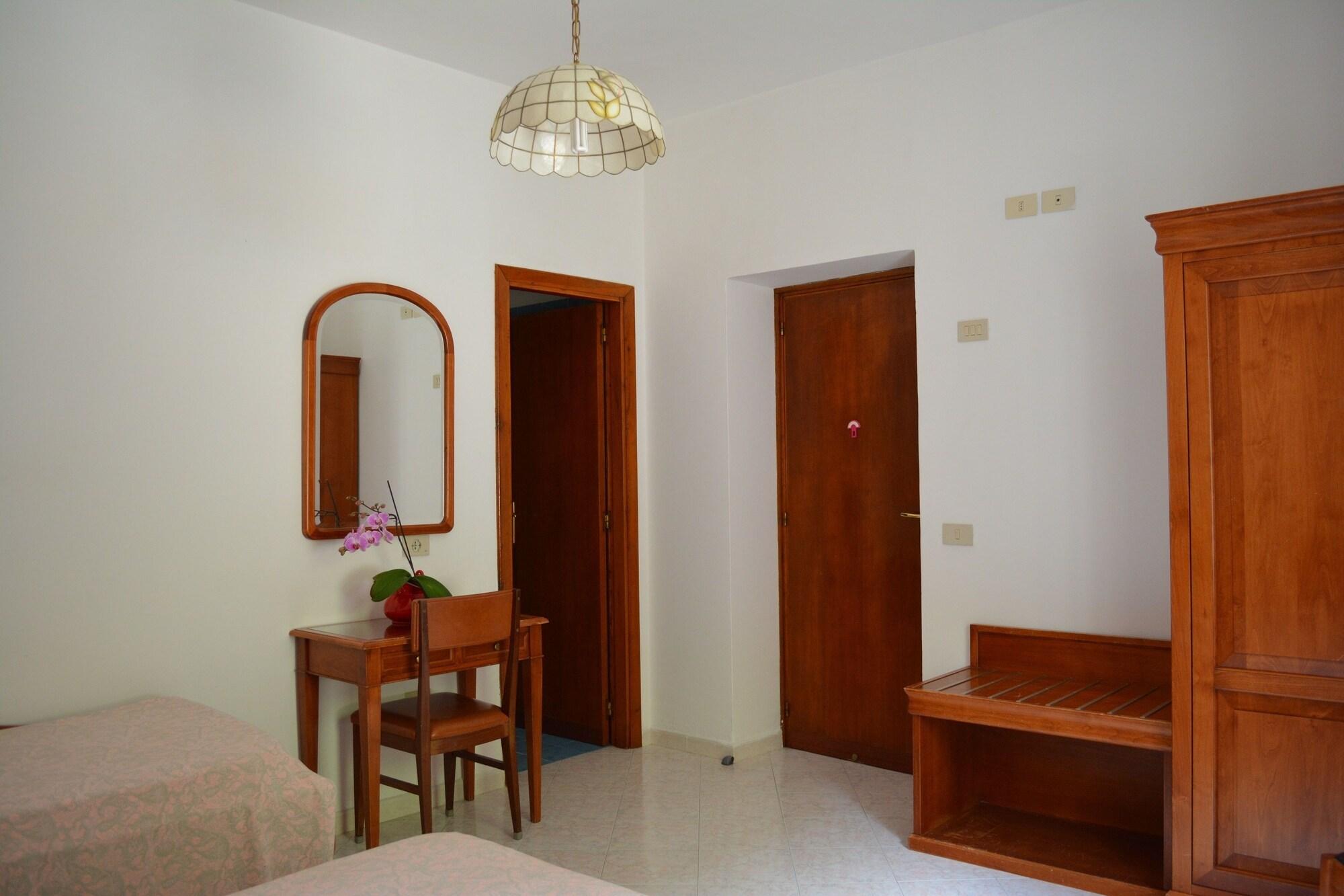 Hotel Maronti Barano dʼIschia المظهر الخارجي الصورة