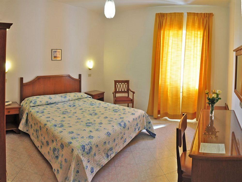 Hotel Maronti Barano dʼIschia المظهر الخارجي الصورة